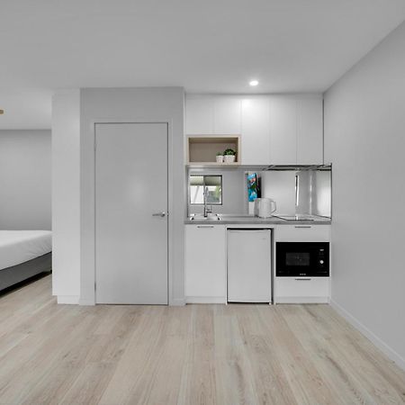 Belmoral Corporate Suites (Adults Only) Таунсвіль Екстер'єр фото